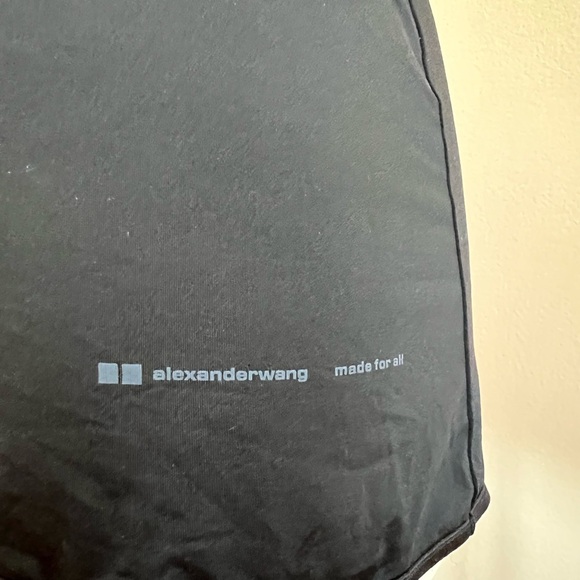 Uniqlo x Alexander Wang AIRism Tank - Picture 6 of 8